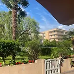 Juan Les Pins Apartment